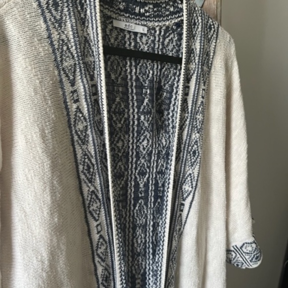 EDC | Sweater | Bohemian Design - Picture 2 of 7